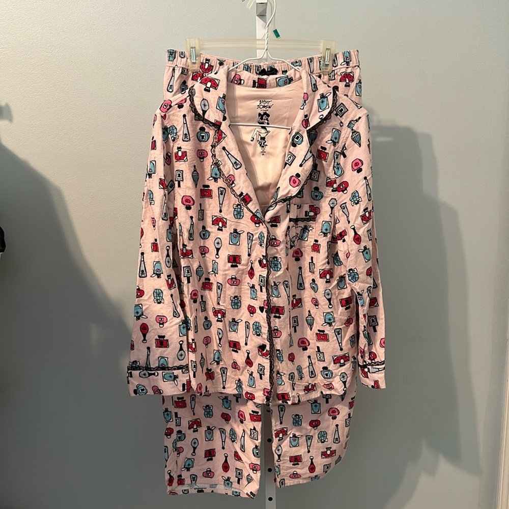 Betsey Johnson Intimates Pajamas- Size Medium